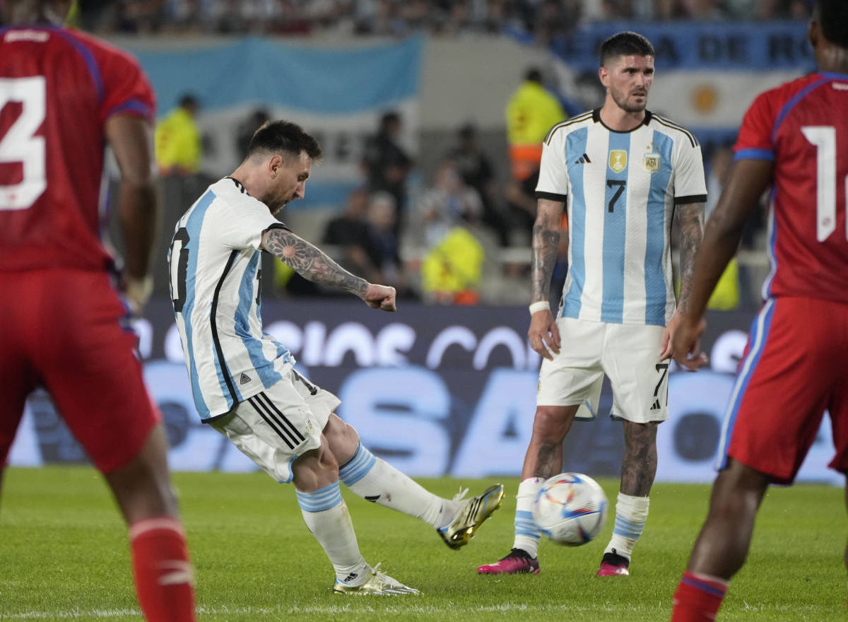 Lionel Messi pictured taking a free-kick for Argentina during their 2-0 win over Panama in March 2023