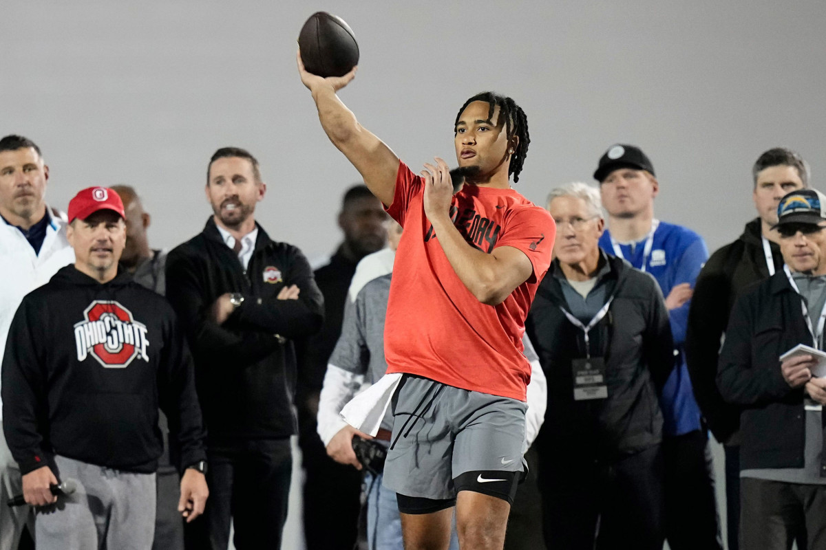 With NFL personnel looking on, C.J. Stroud throws a pass at Ohio State’s Pro Day.