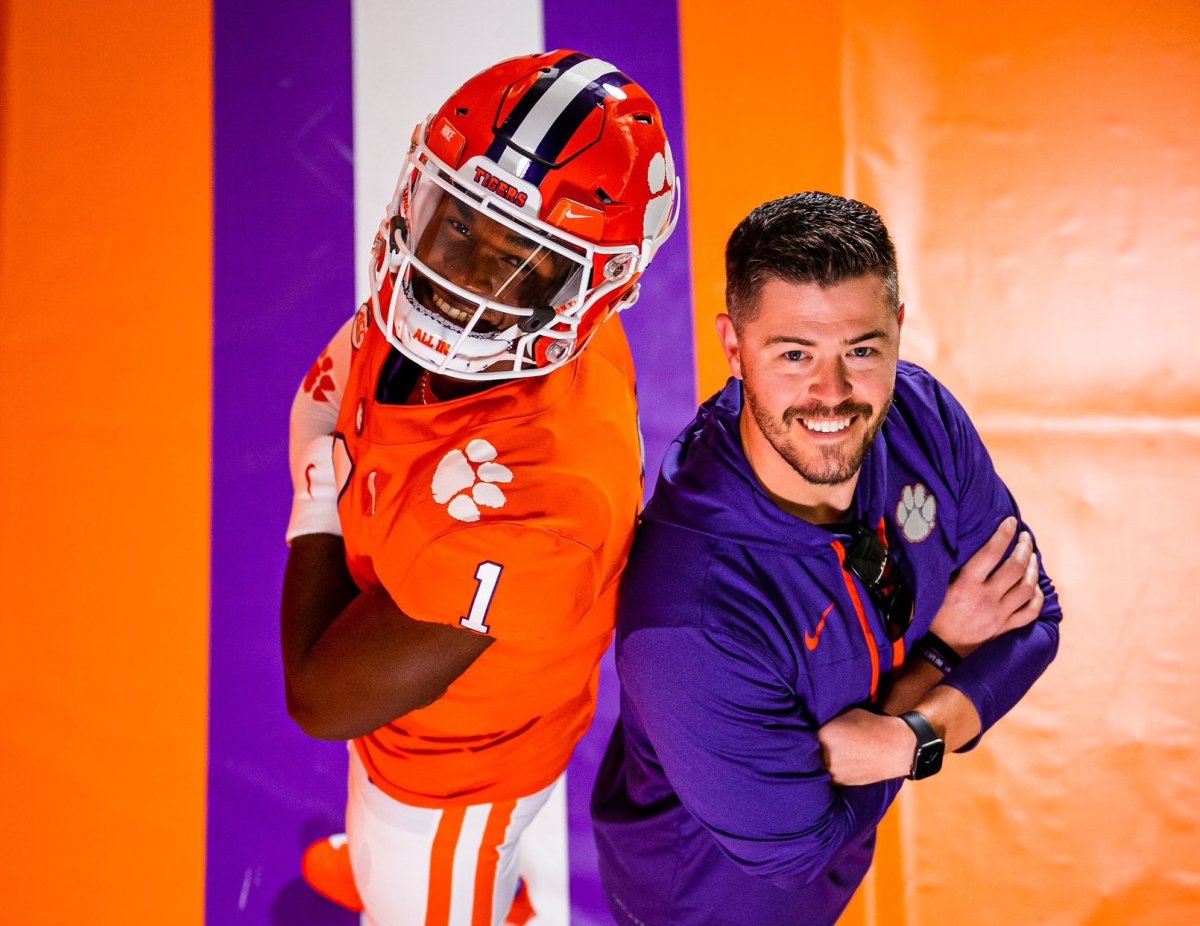 Clemson Football Makes Top 7 For Elite QB - Sports Illustrated Clemson