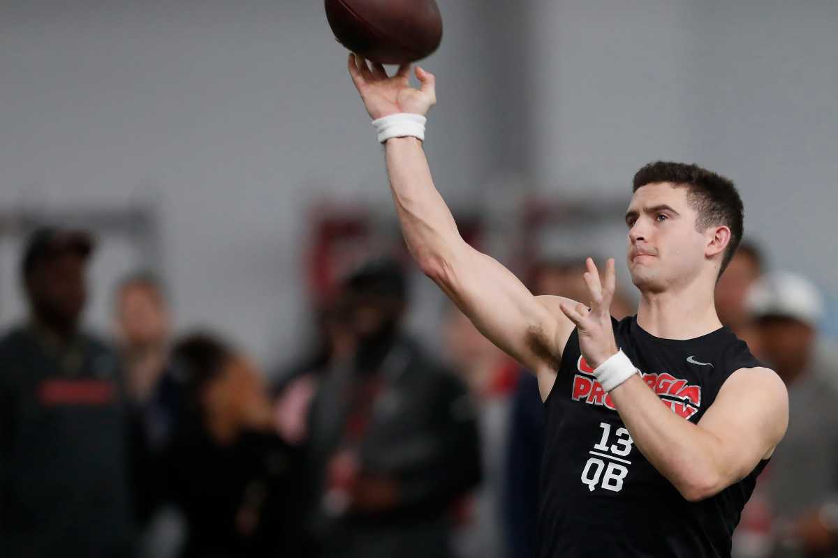 QB Stetson Bennett participating in drills at Georgia's Pro-Day in March. Credit Tony Walsh/ UGAA 