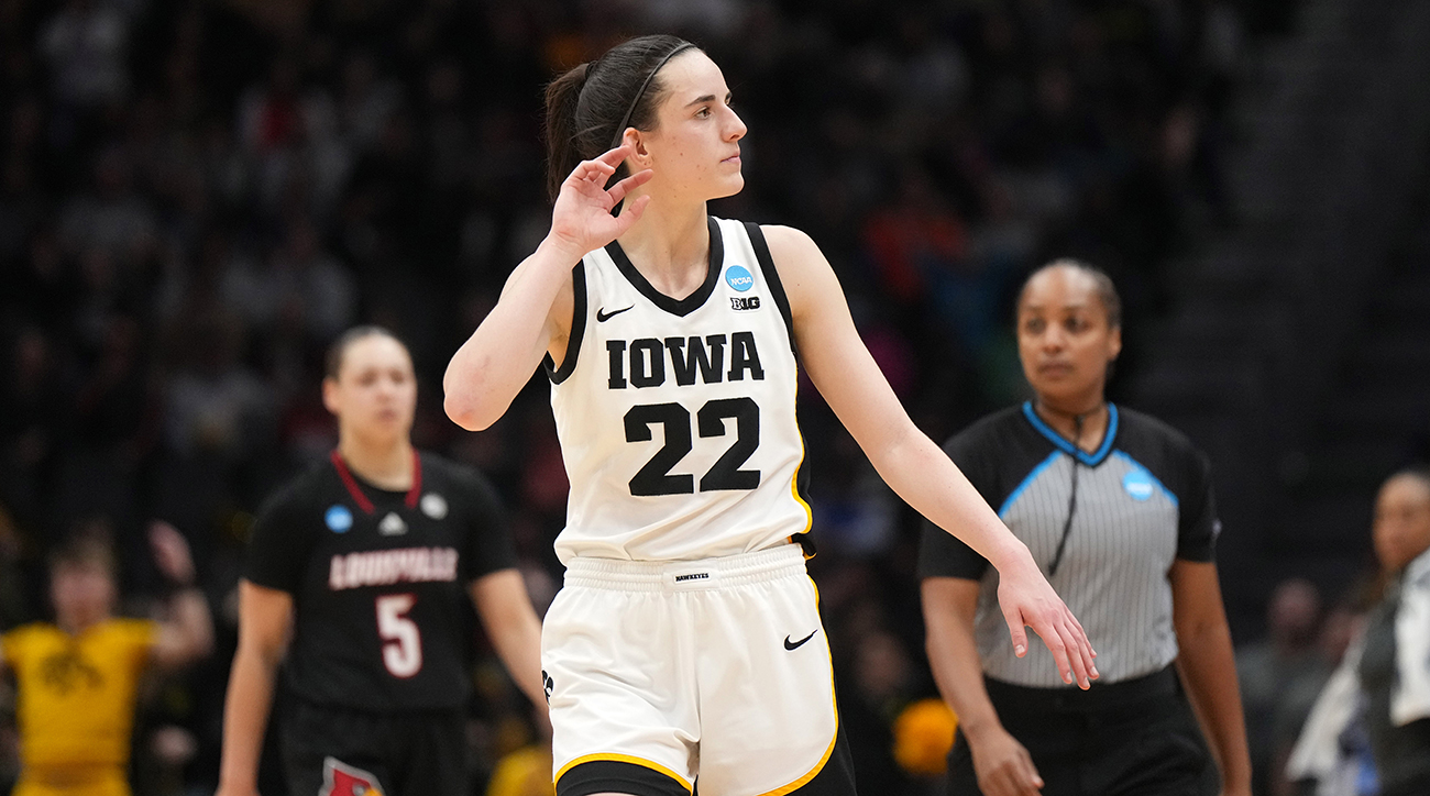 Iowa's Caitlin Clark Gave Such a Profound Answer on Dealing With Love, Hate From Fans - Sports Illustrated