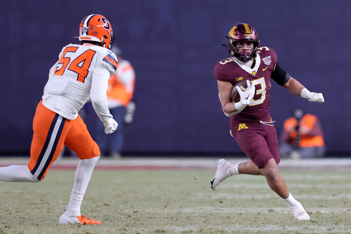 Minnesota Golden Gophers running back Trey Potts carries the ball against Syracuse in the 2022 Pinstripe Bowl.
