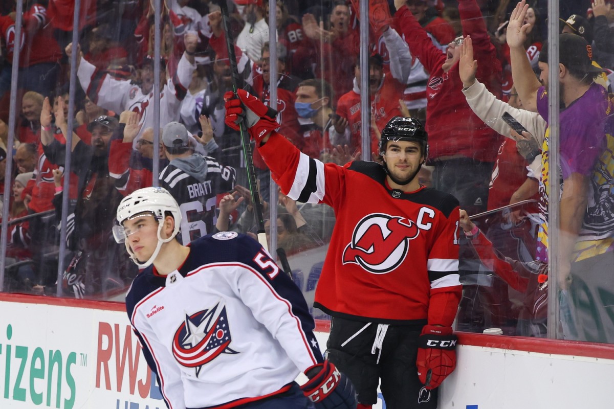Hurricanes vs. Devils prediction, odds: New Jersey the bet to bounce back  in Game 2