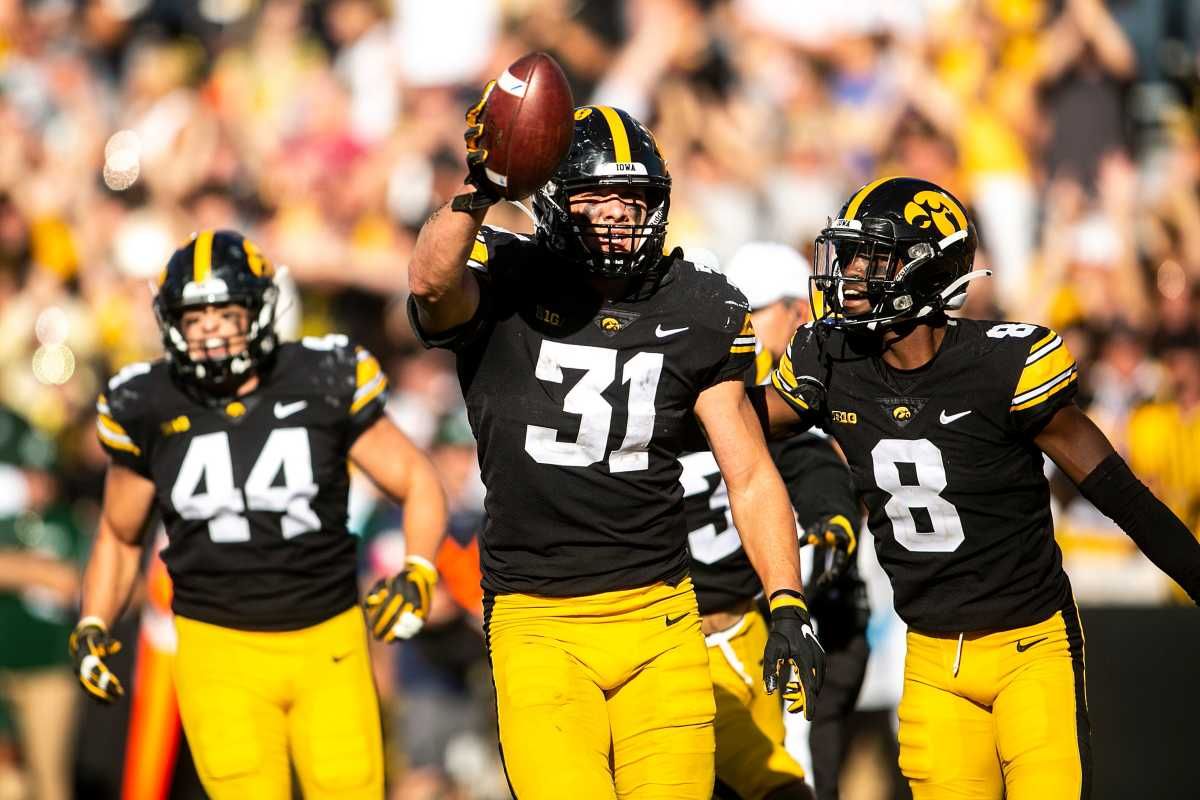 Jack Campbell celebrates after big stop vs. Colorado State