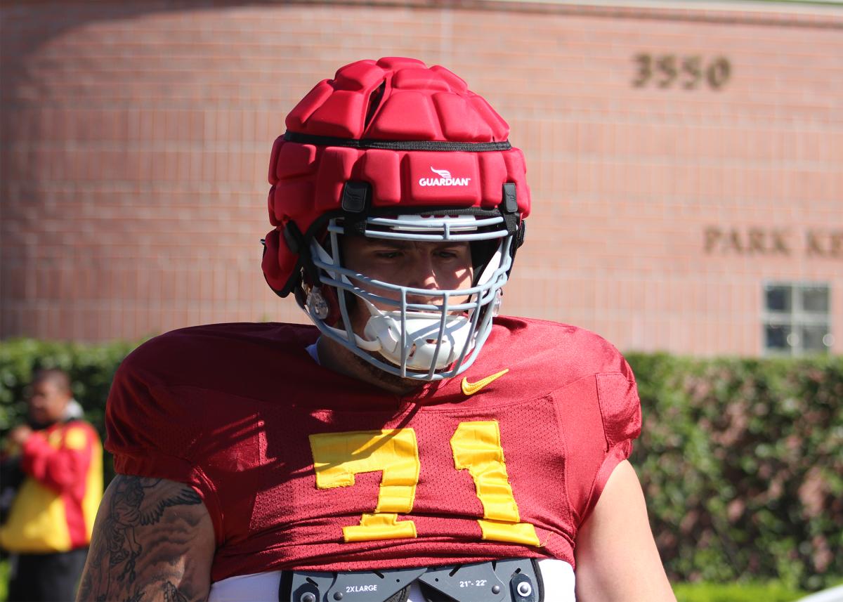 Pictures from Thursday morning's practice - USC Athletics