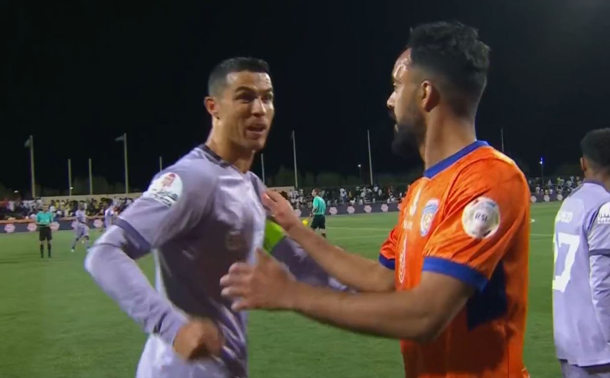 Cristiano Ronaldo pictured (left) arguing with Ali Al-Zaqaan after Al Nassr drew 0-0 at Al Feiha in April 2023
