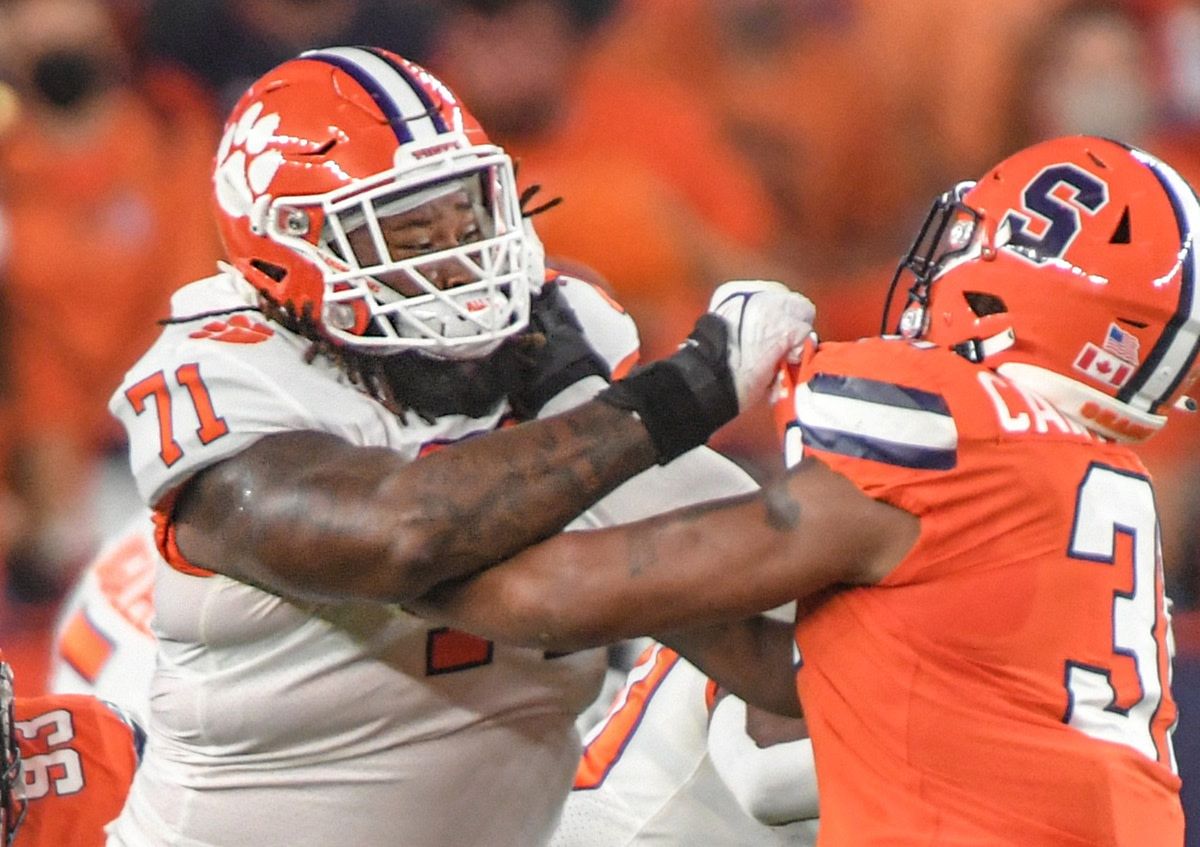 Clemson offensive lineman Jordan McFadden (71) blocks during the first quarter at the Carrier Dome in Syracuse, New York, Friday, October 15, 2021. Ncaa Football Clemson At Syracuse