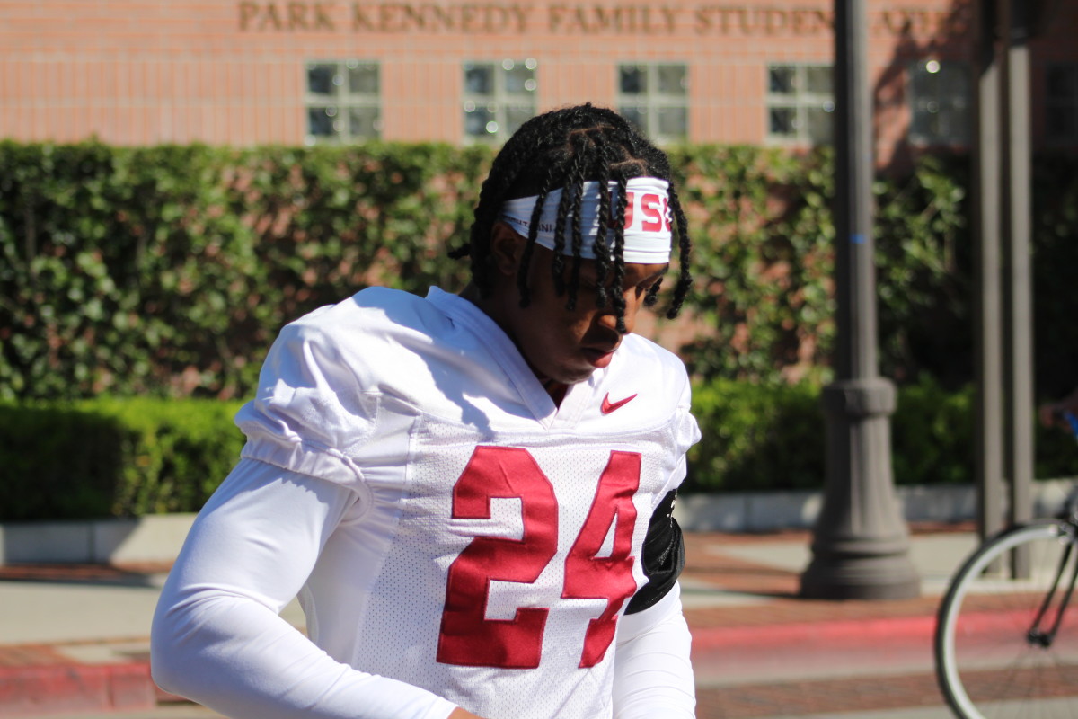 Photos: USC football spring practice (April 10) - Sports Illustrated