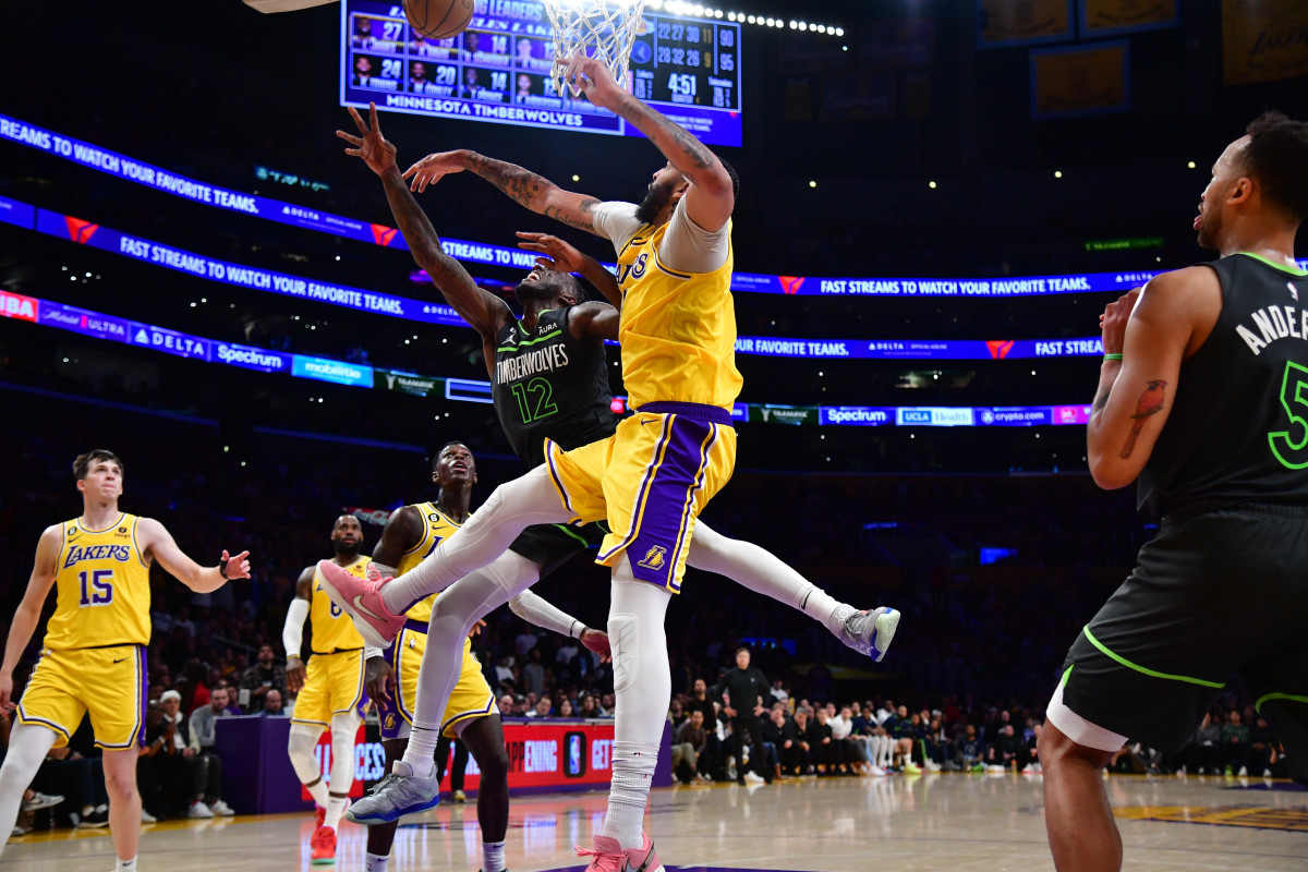Lakers News: How Anthony Davis Anchored LA's Defense Against Minnesota ...