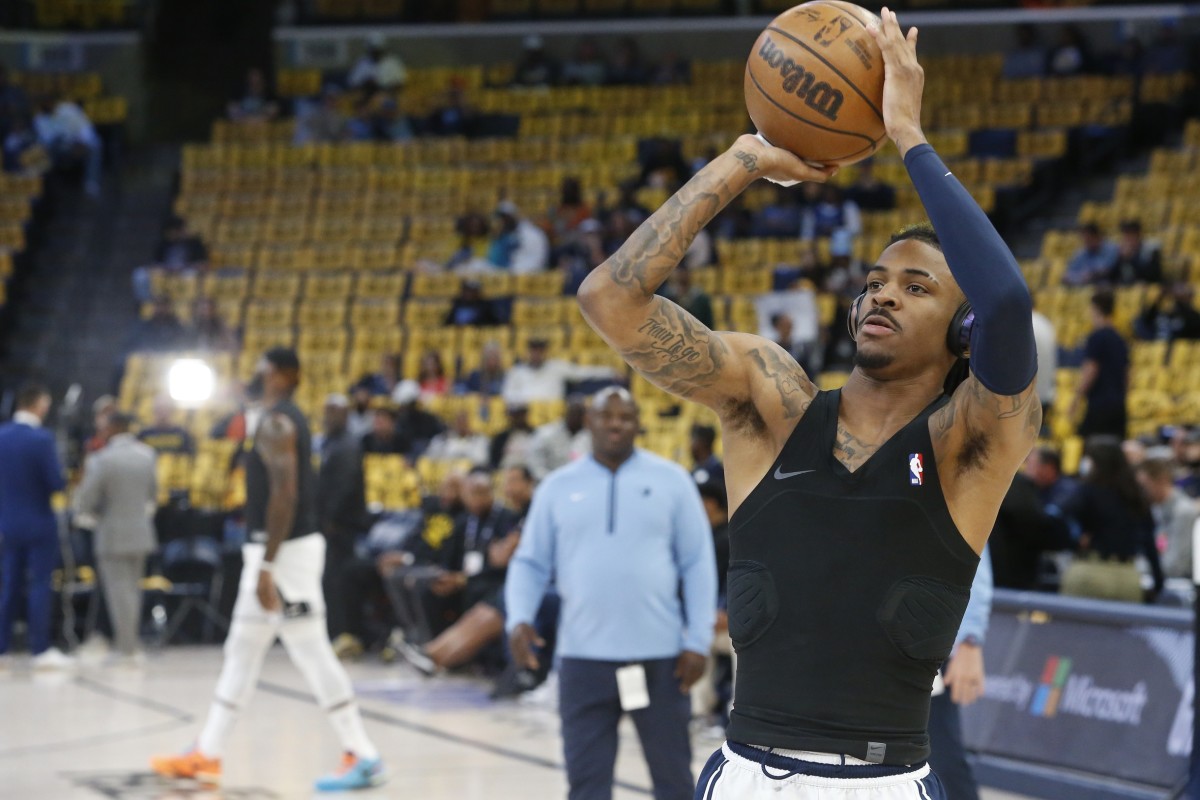 Grizzlies Star Ja Morant Heads to Locker Room in Fourth Quarter Against