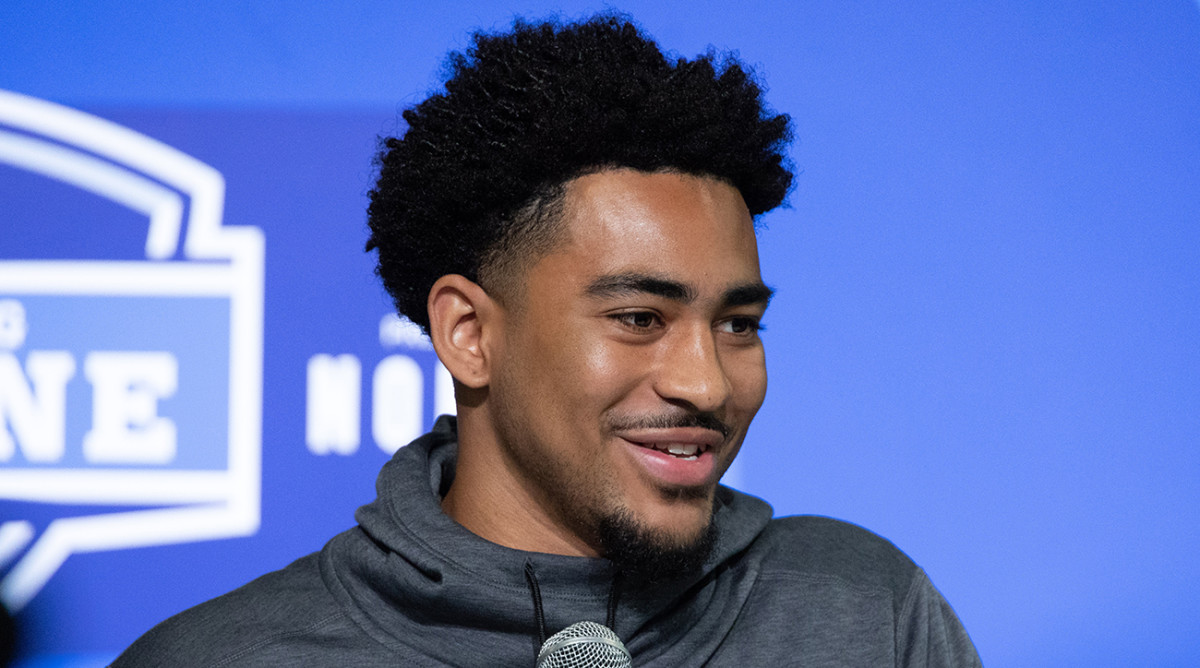 Alabama quarterback Bryce Young (QB15) speaks to the press at the NFL Combine at Lucas Oil Stadium.