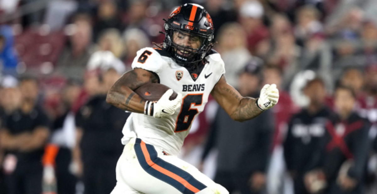 Oregon State Beavers running back Damien Martinez on a carry during a college football game in the Pac-12.