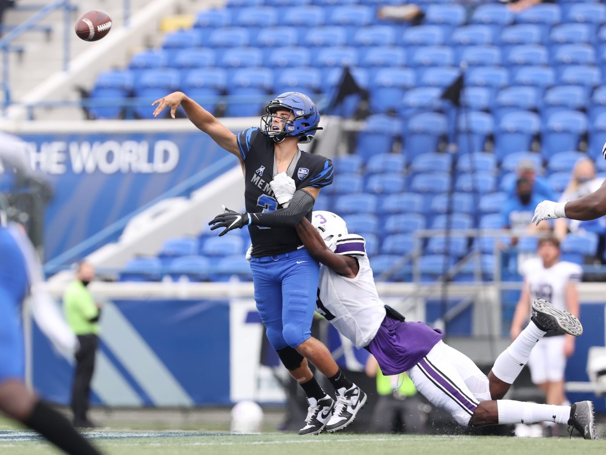 Raiders NFL Draft Prospect: EDGE BJ Thompson, SFA - Sports Illustrated