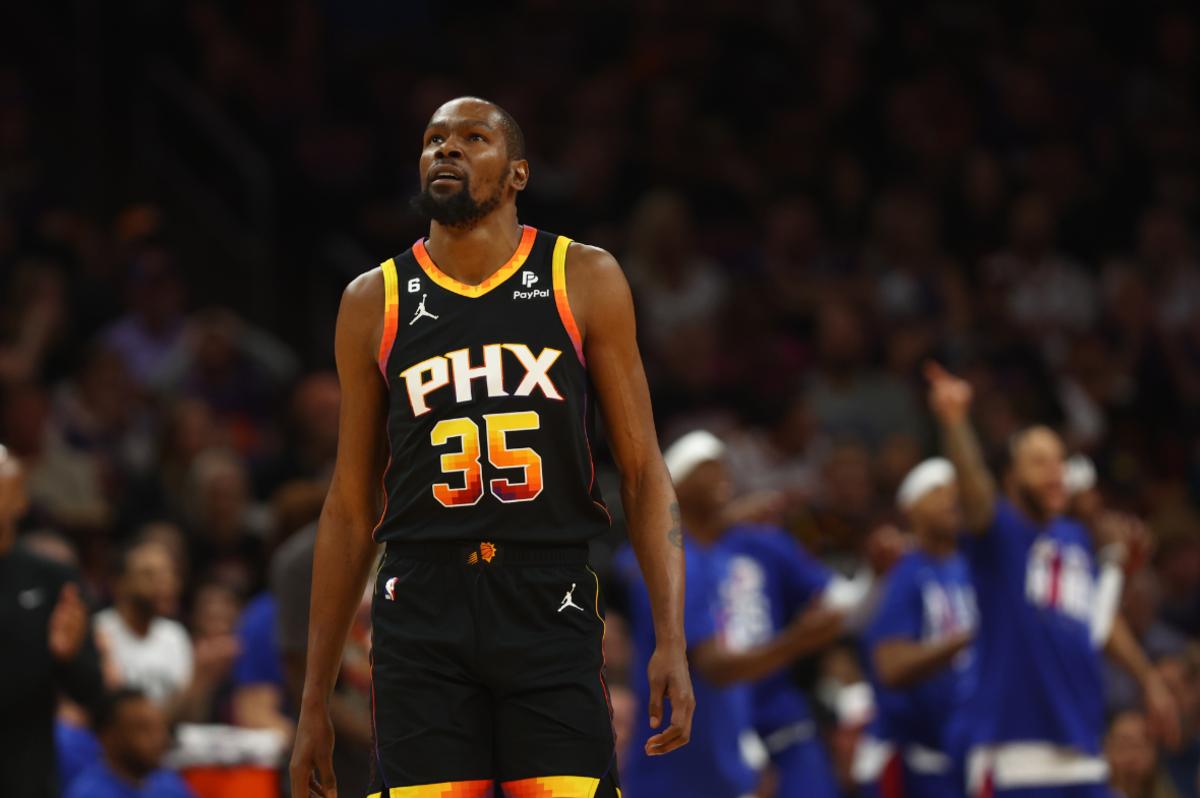 Phoenix Suns forward Kevin Durant is expected to be the top Suns fantasy basketball contributor for 2023-24. 