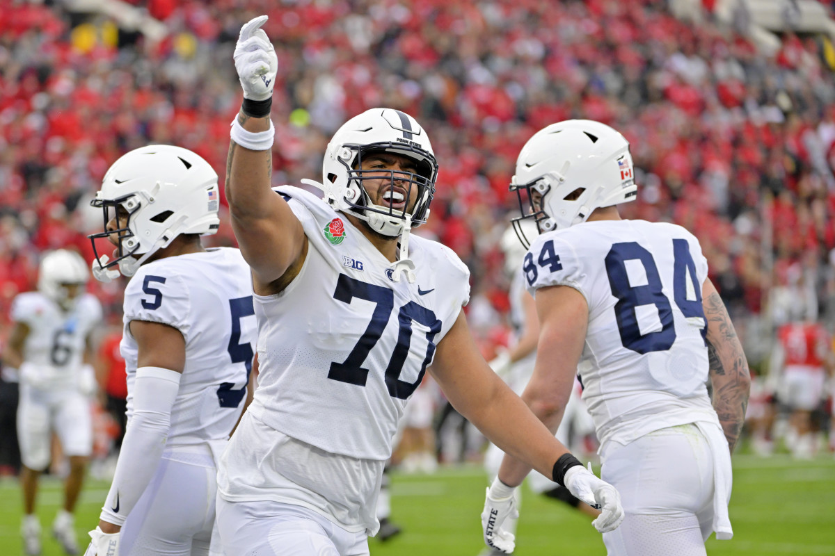 Penn State center Juice Scruggs during the Rose Bowl