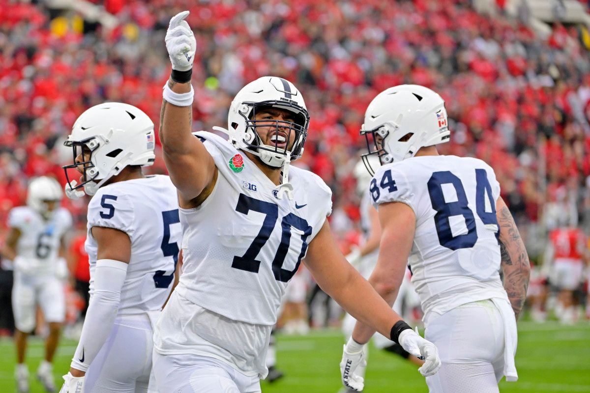 Penn State center Juice Scruggs during the Rose Bowl