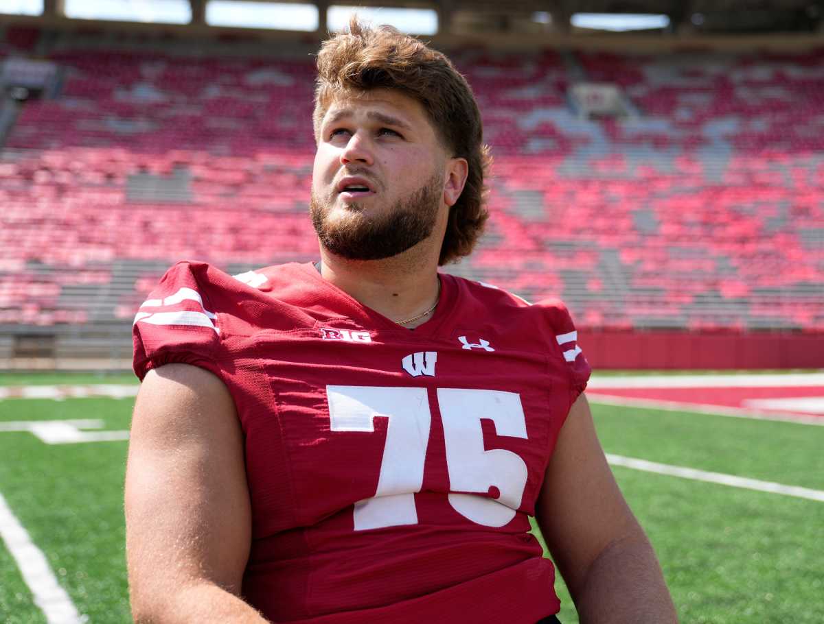 Wisconsin center Joe Tippmann at 2022 Media Day