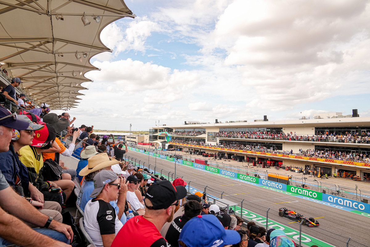 Some 440,000 fans traveled to Austin’s Circuit of the Americas for last year’s United States Grand Prix—a substantial part of the carbon cost of the event.