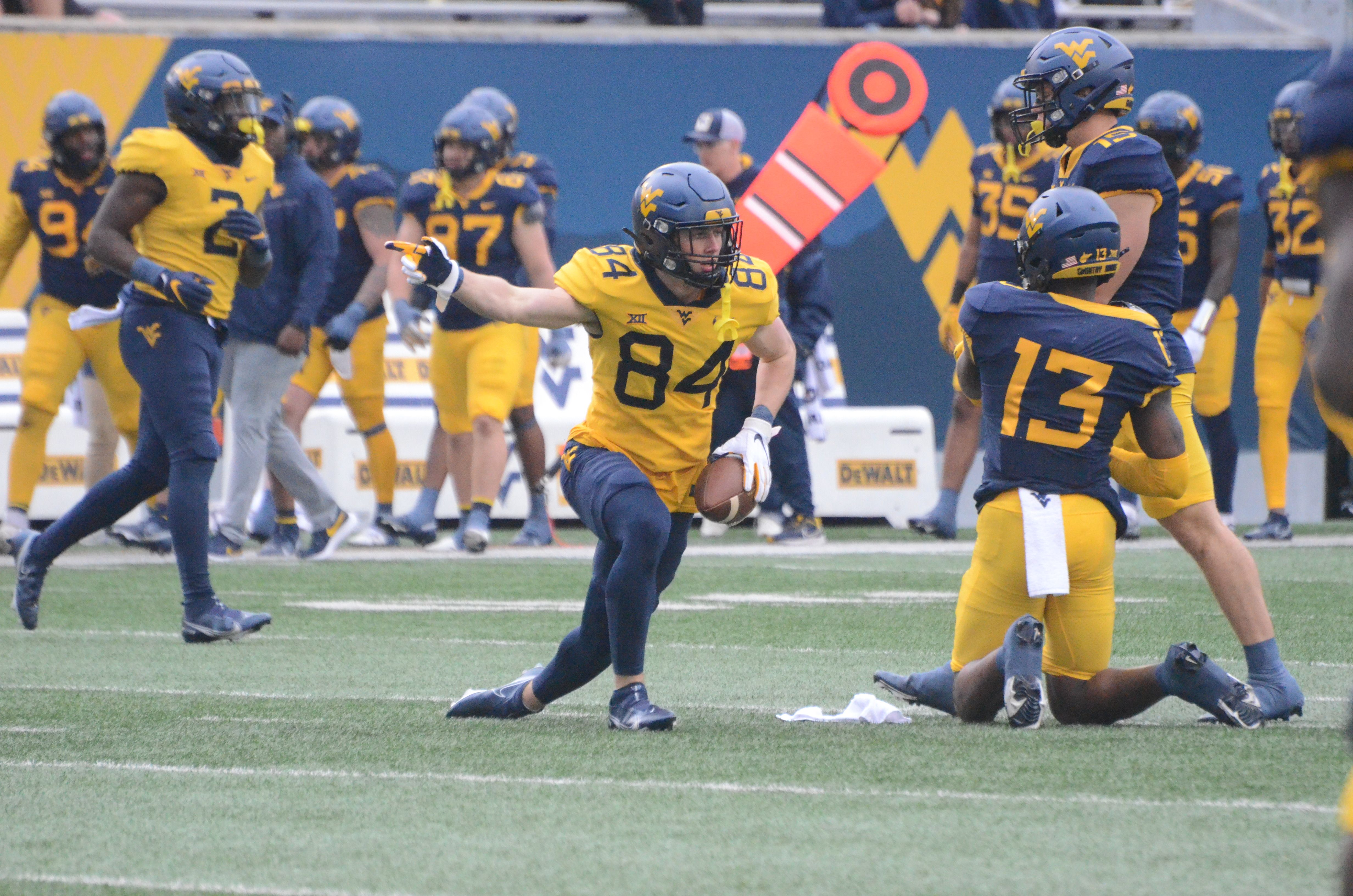 Gold-Blue Spring Game Photo Gallery - Sports Illustrated West Virginia ...