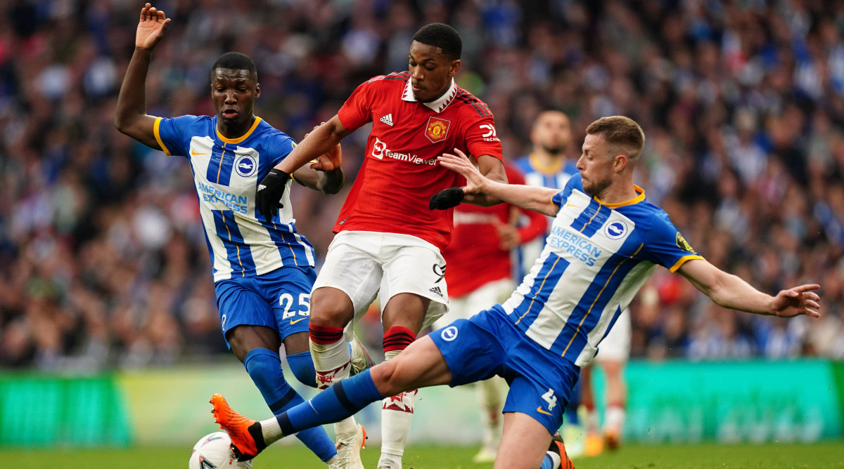 Anthony Martial dribbling against Brighton.