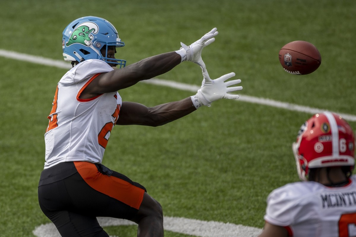 Feb 1, 2023; Mobile, AL, USA; American running back Tyjae Spears of Tulane (22) practices during the second day of Senior Bowl week at Hancock Whitney Stadium in Mobile. Mandatory Credit: Vasha Hunt-USA TODAY Sports