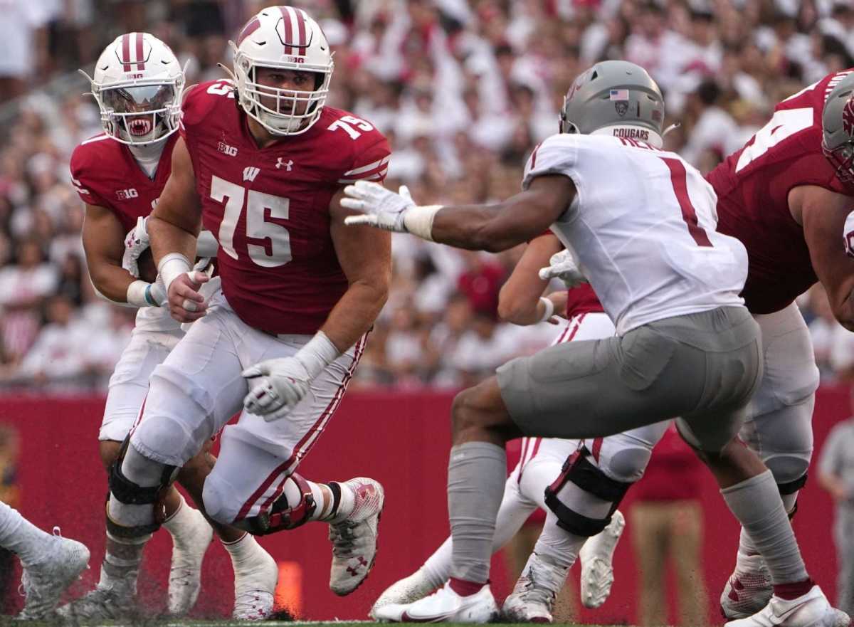 Wisconsin offensive lineman Joe Tippmann (75) looks to clear a path during the third quarter of their game Saturday, September 10, 2022 at Camp Randall Stadium in Madison, Wis. Washington State beat Wisconsin 17-14. Mjs Uwgrid10 19 Jpg Uwgrid10 114132956d