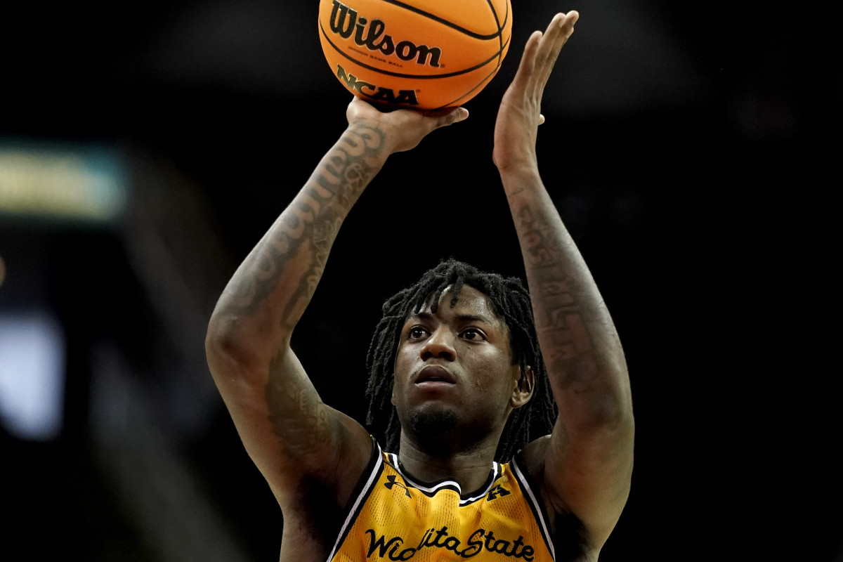 Jaykwon Walton had previously announced plans to transfer to Alabama before his arrested on a charge of second-degree possession of marijuana.