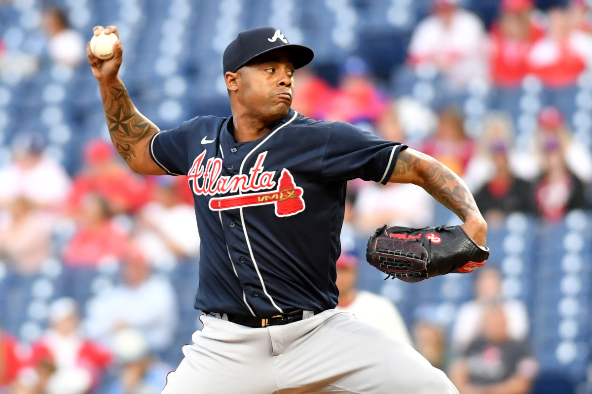 Sep 25, 2022; Philadelphia, Pennsylvania, USA; Atlanta Braves relief pitcher Raisel Iglesias (26) throws a pitch against the Philadelphia Phillies at Citizens Bank Park.