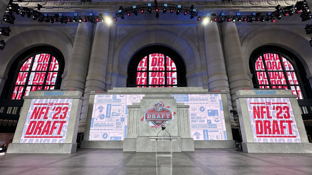 NFL Draft Scoop with Packers Picking 13th in First Round Sports