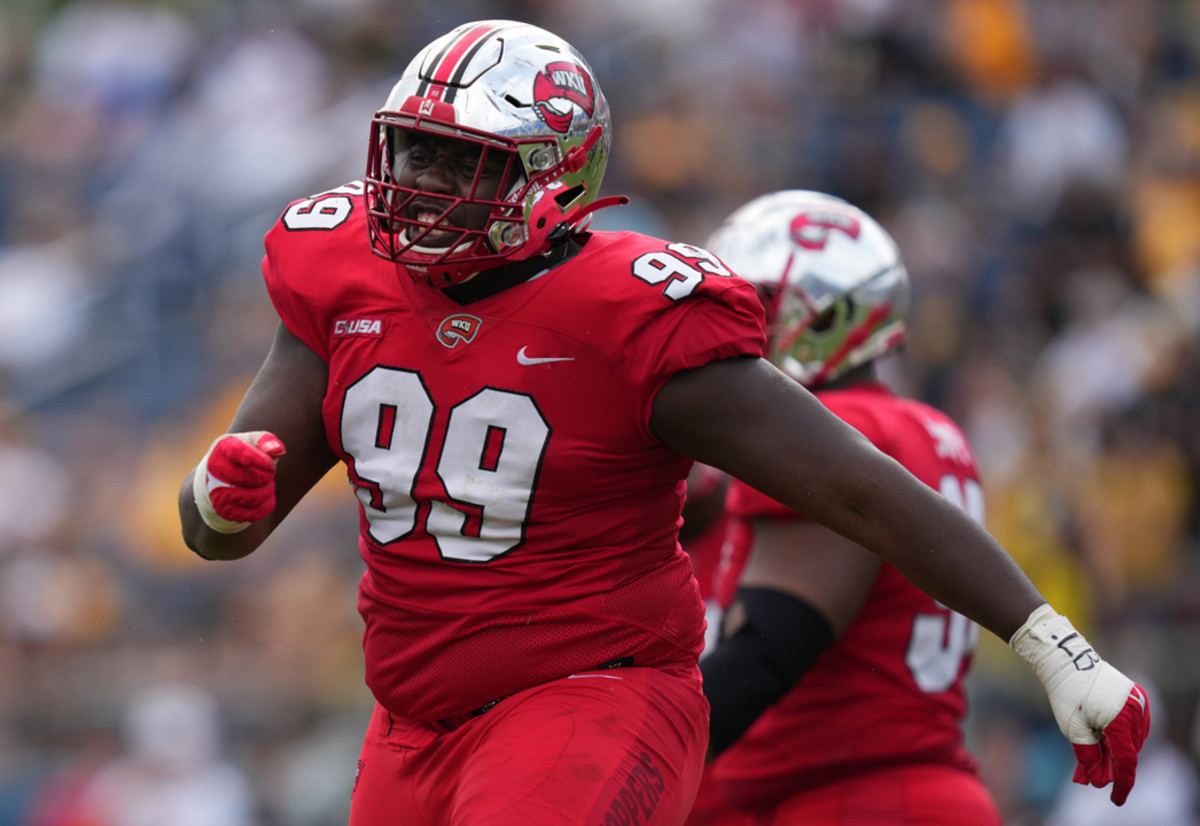 Western Kentucky Hilltoppers defensive tackle Brodric Martin