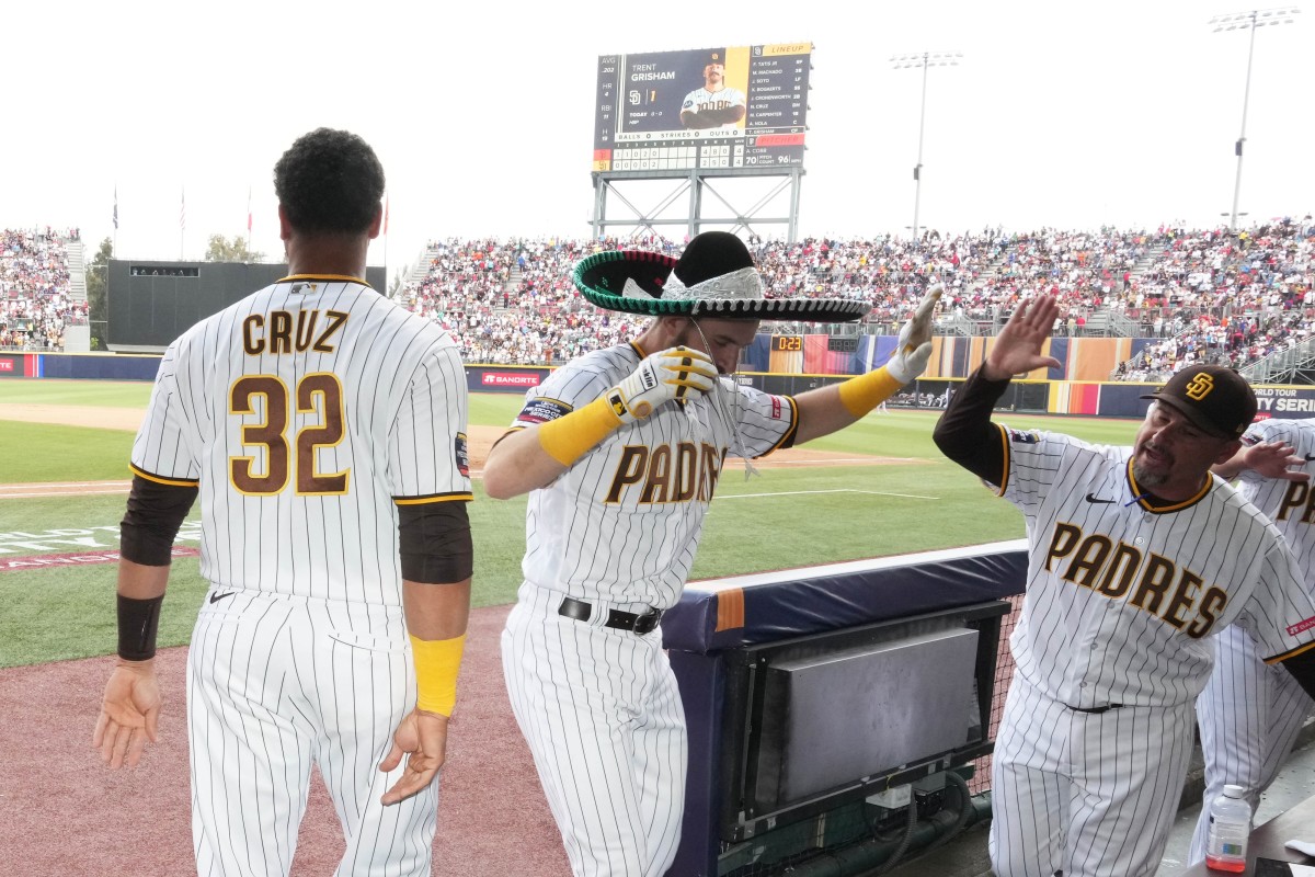 Padres Notes: SD's Historic Mexico City Trip, Tatis Speaks on Hecklers,  Bogaerts' New Record & More - Sports Illustrated Inside The Padres News,  Analysis and More