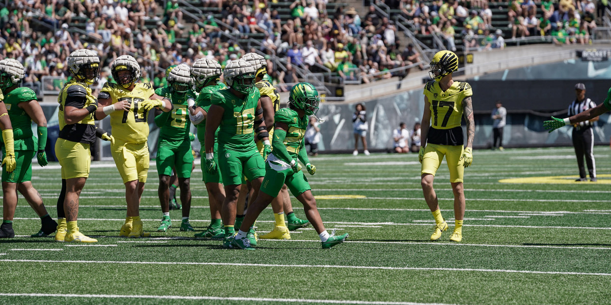Oregon Ducks cornerback Cole Martin reacts after a play in the 2023 spring football game.