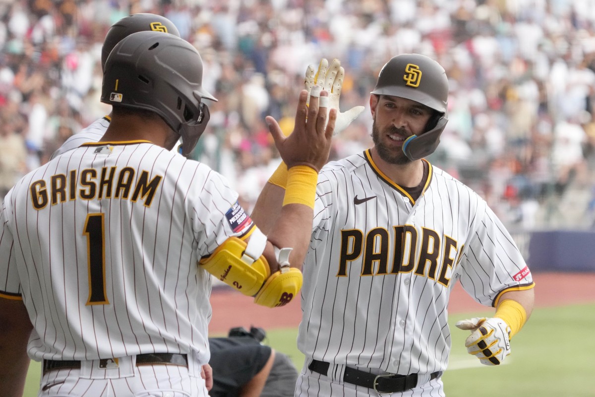 Padres Win 2nd Straight Mexico City Game In New Fashion Sports