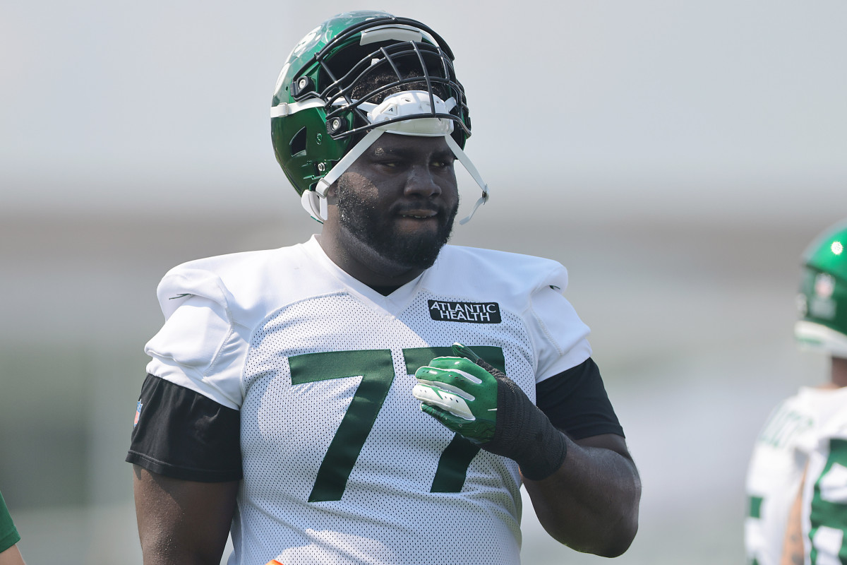 Offensive tackle Mekhi Becton at Jets' Training Camp in 2021