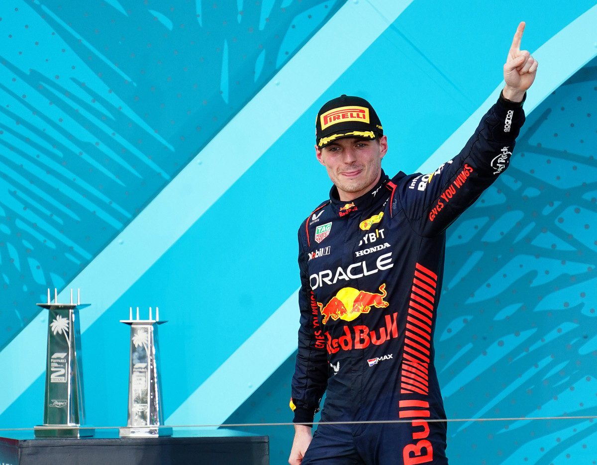 max-verstappen-miami-gp-lead-full