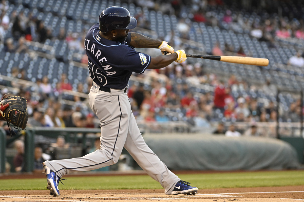 Randy Arozarena swings his bat