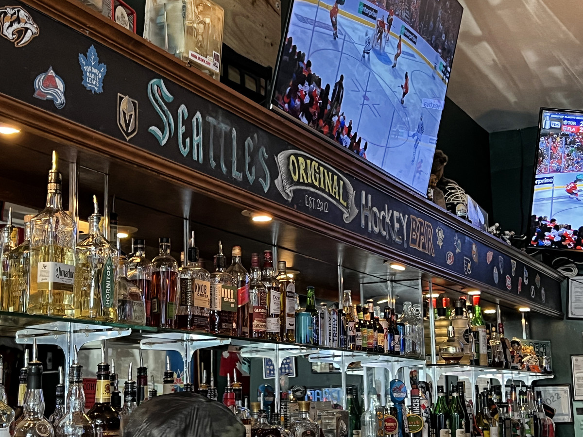 With the Winter Classic in Town, Seattle’s First Hockey Bar Is ...