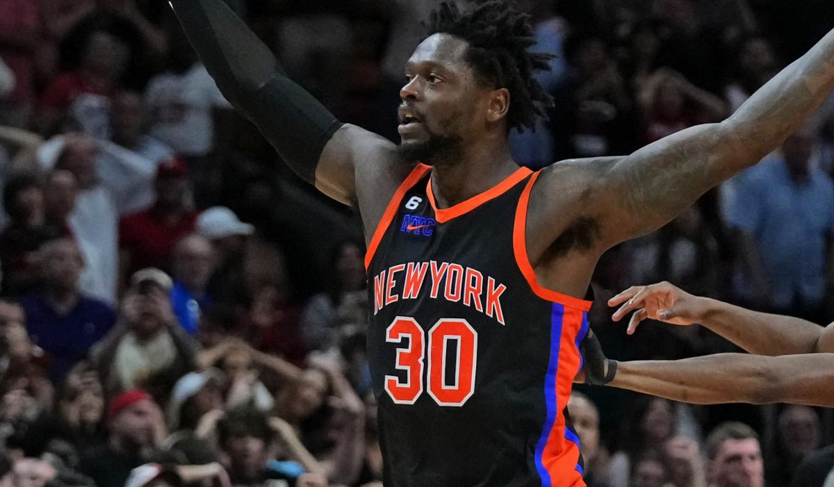 New York Knicks at Miami Heat, Game 4 Halftime Thoughts From South