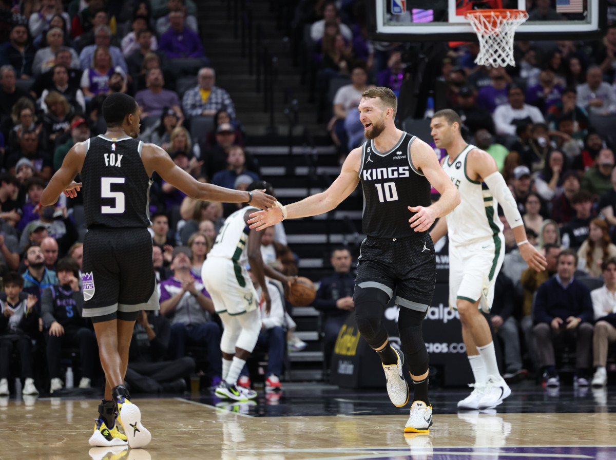 Sacramento Kings' Fox and Sabonis make All-NBA Third Team