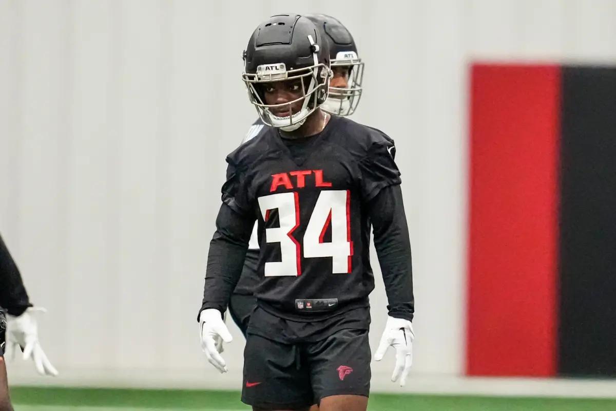 Atlanta Falcons 'Really High' on Rookie Clark Phillips III Amidst Slow ...