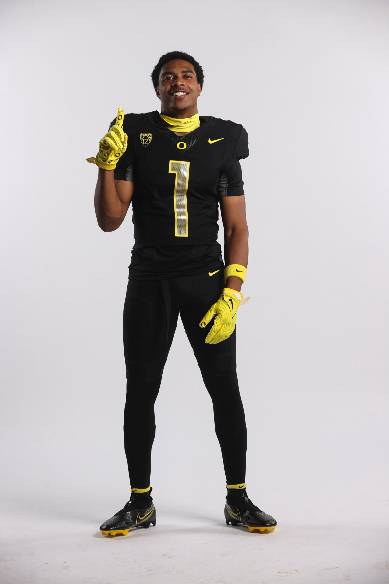 Gary Bryant Jr. is the third wide receiver transfer Junior Adams and the Ducks have added since the end of the 2022 season.