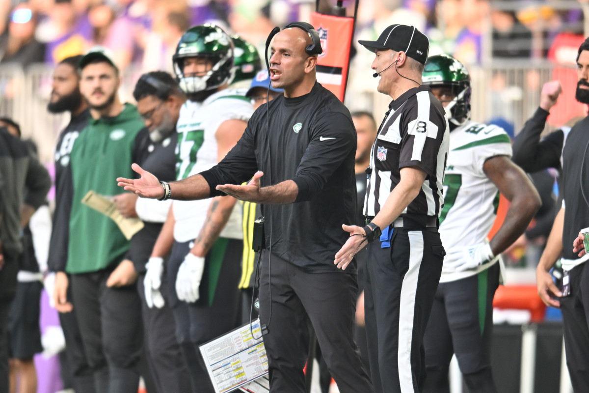 Jets' head coach Robert Saleh pleads with an official