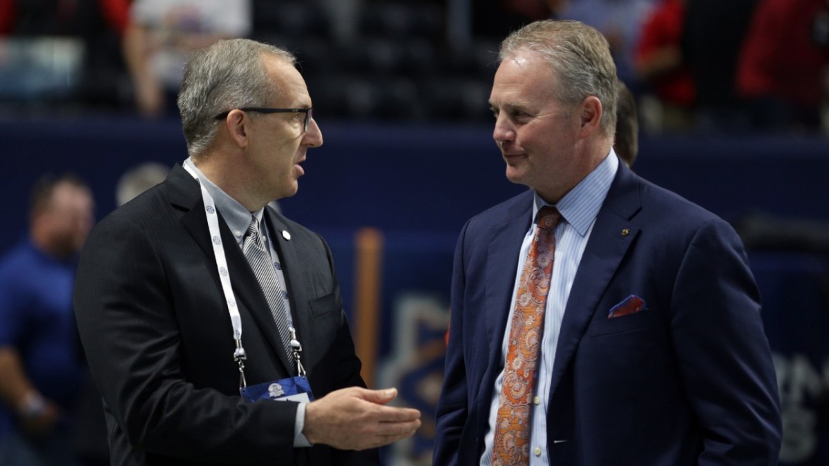 Florida Gators Executive Associate AD Jay Jacobs to Retire Sports