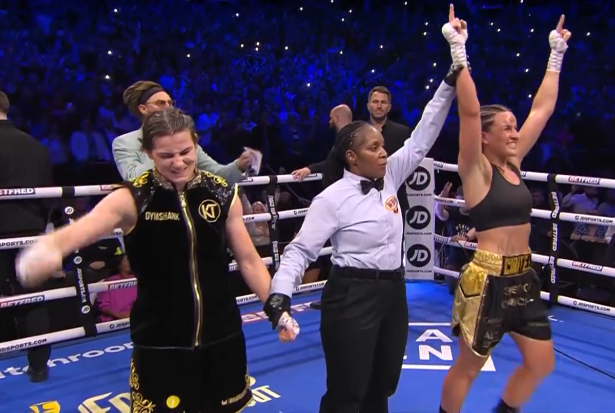 VIDEO Chantelle Cameron Stuns Dublin Crowd With Win Over Katie Taylor