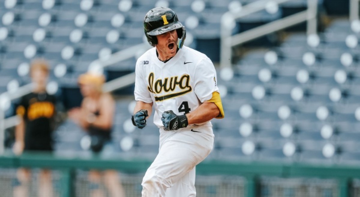 Iowa Baseball Rolls in B1G Tourney Opener Sports Illustrated Iowa Hawkeyes News, Analysis and More