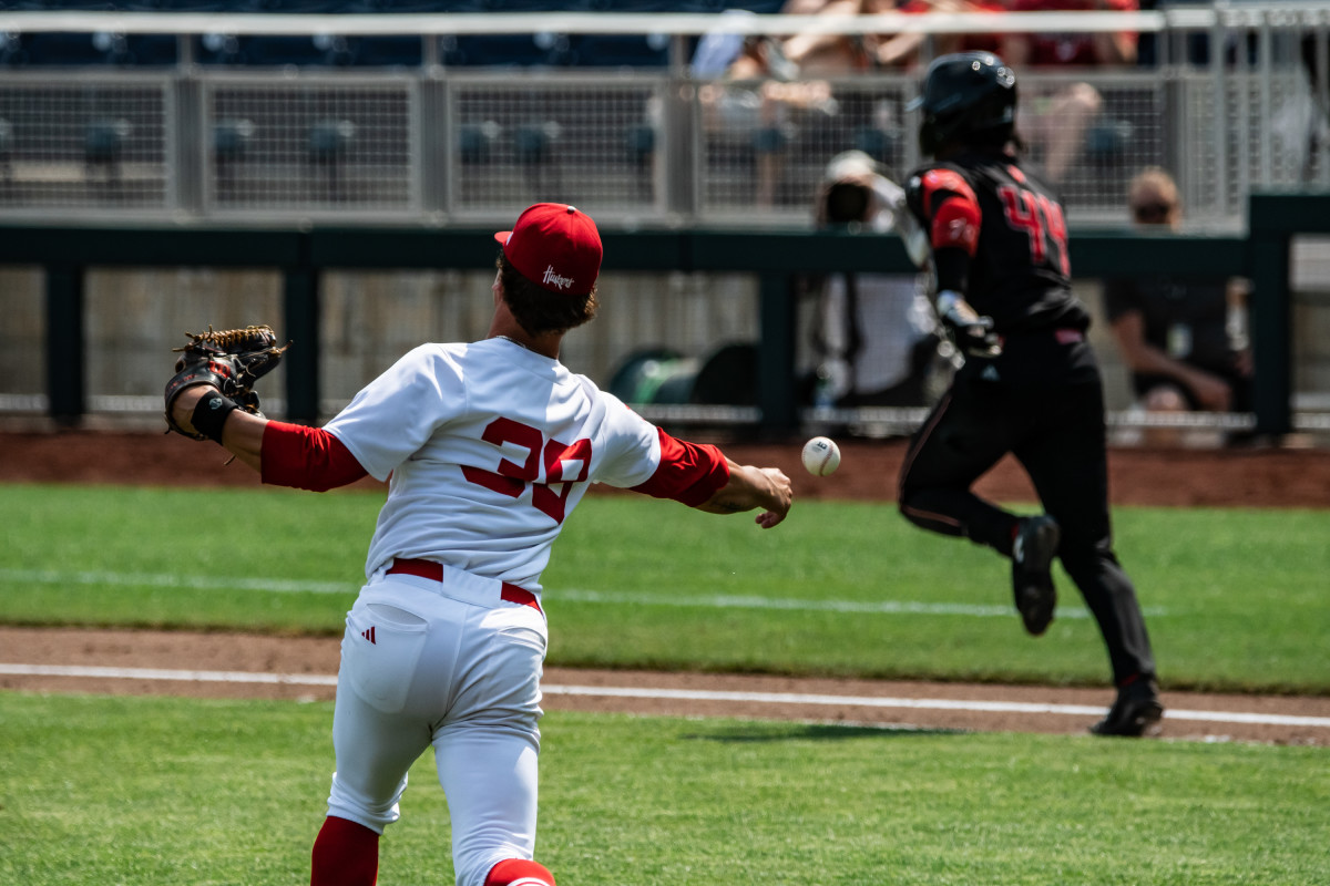 Gallery Nebraska Baseball Opens Postseason With 97 Win All Huskers