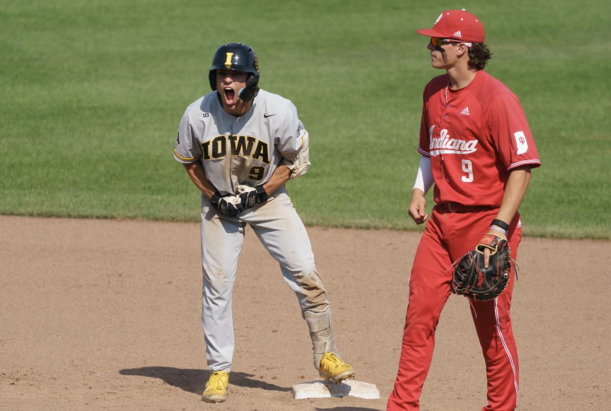 Indiana Hoosiers Waste Great Luke Sinnard Start, Fall 94 as Iowa