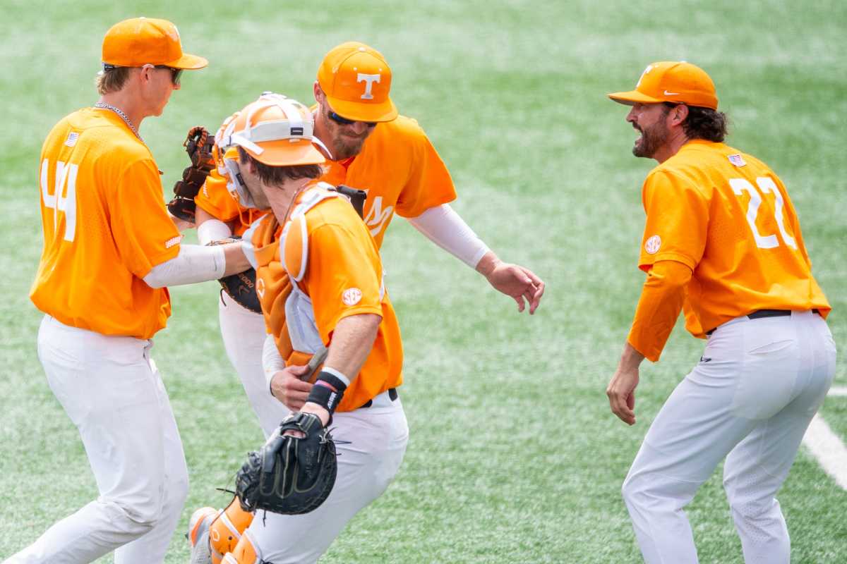 Charlotte vs. Tennessee College World Series Betting Analysis, 6/2 - Sports  Illustrated Tennessee Volunteers News, Analysis and More