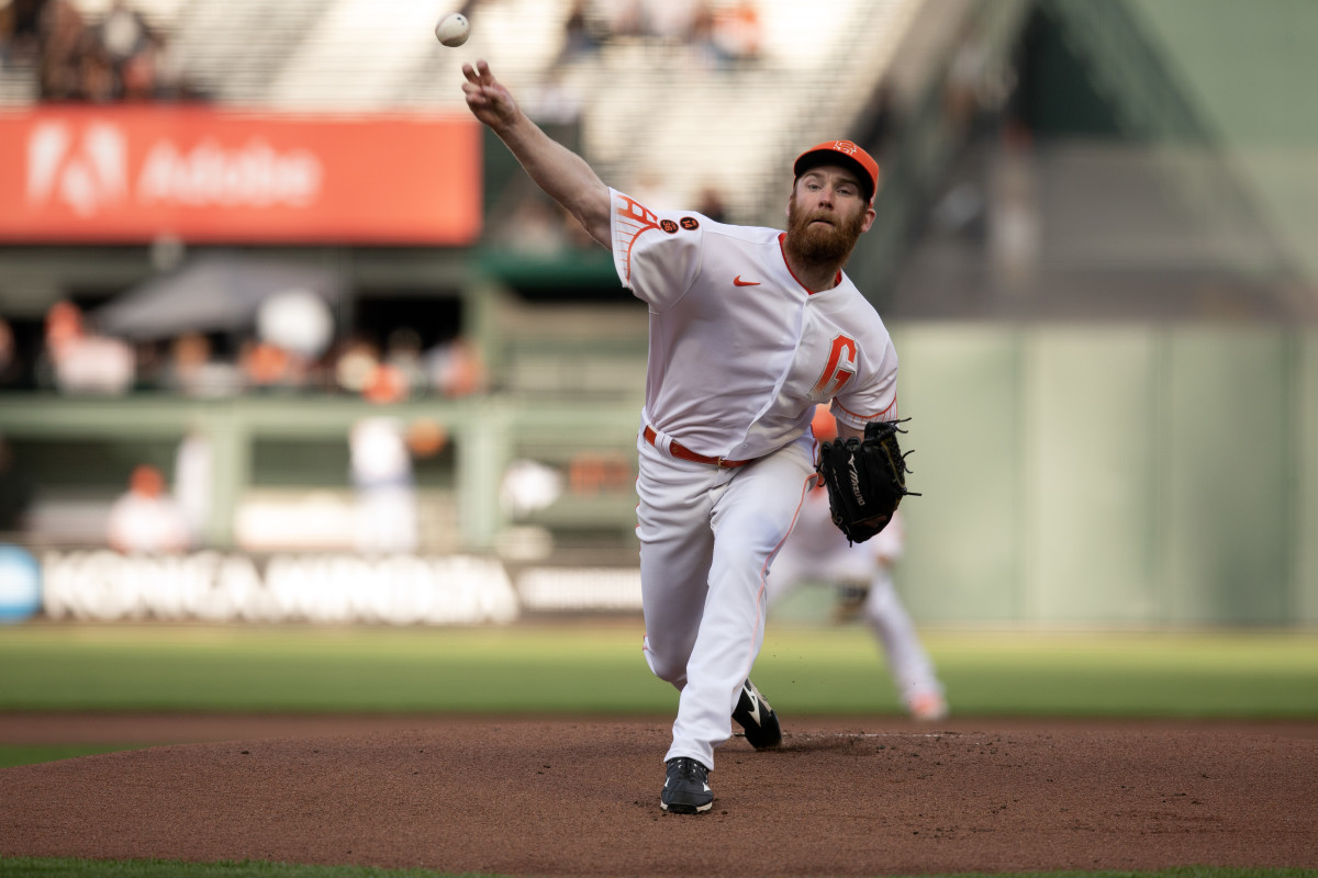 SF Giants starting pitcher John Brebbia pitches against the Pittsburgh Pirates on May 30, 2023.