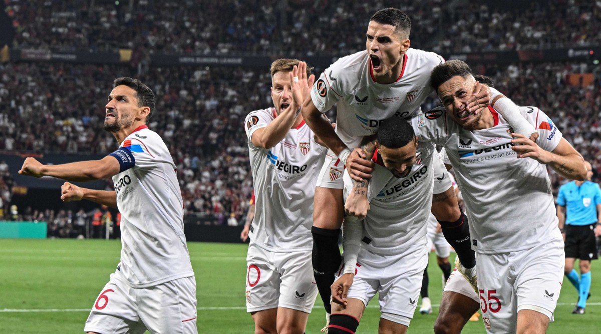 Sevilla celebrates a goal against Roma.